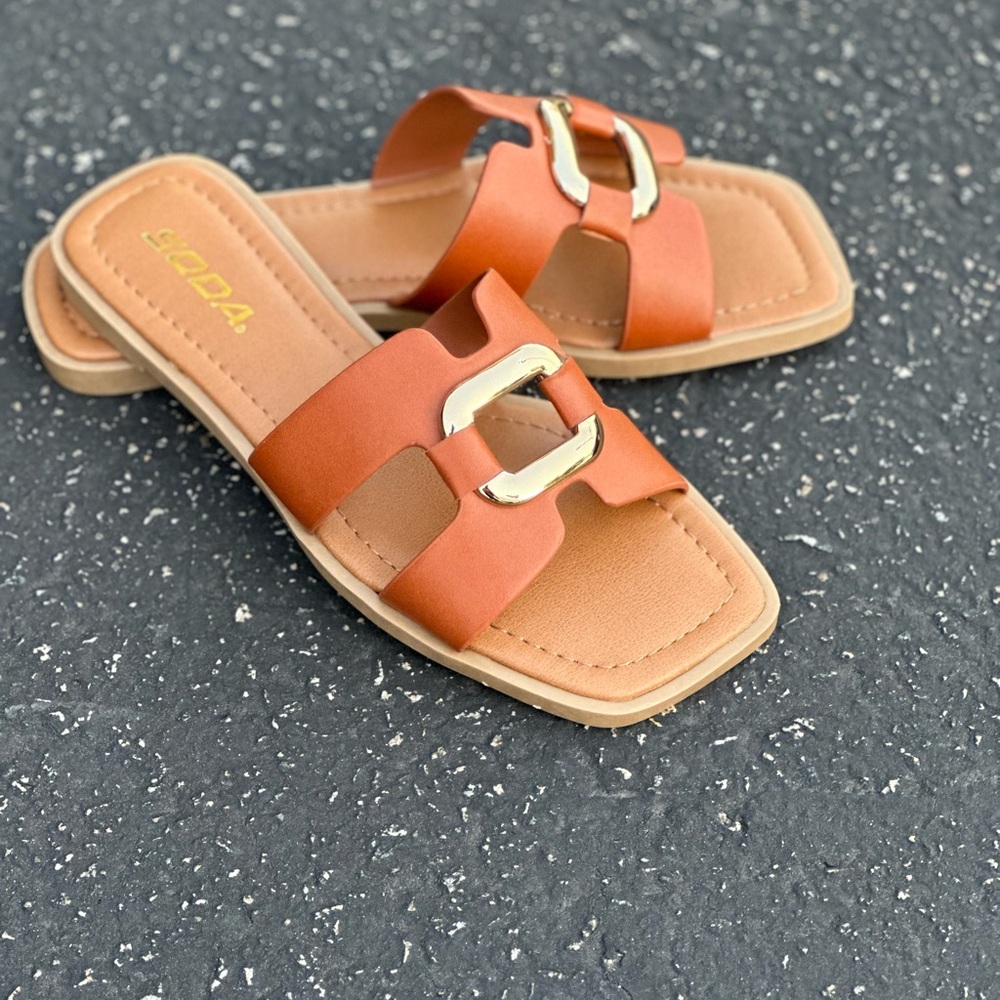 4 PACK) Cognac slip on toe squared sandal